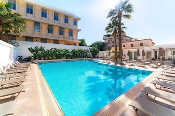 Best Western Plus Hotel Plaza