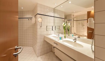 Dorint Kongresshotel Dusseldorf/Neuss galeri fotoğrafı