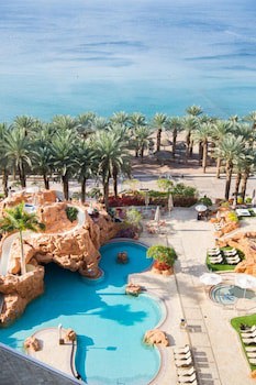 Dan Eilat