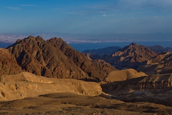 Dan Eilat