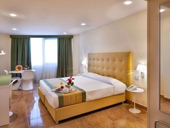 Mercure Villa Romenazzi Carducci Bari galeri fotoğrafı