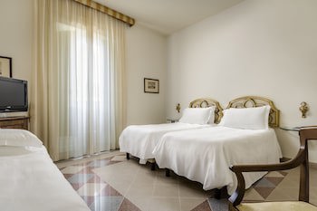 Eurostars Centrale Palace fotoğrafı