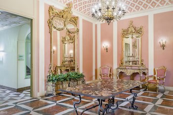 Eurostars Centrale Palace fotoğrafı