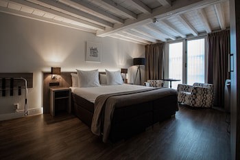Grand Hotel De Draak And Residence Dagmara