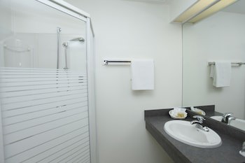 Airport Hotel Mara