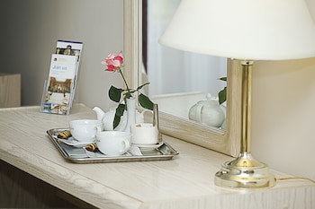 Airport Hotel Mara