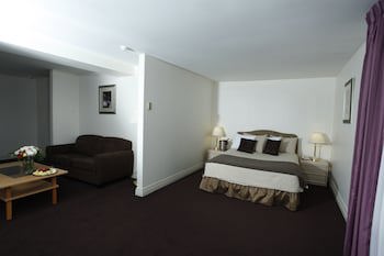 Airport Hotel Mara