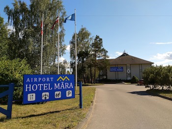 Airport Hotel Mara