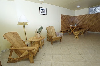 Airport Hotel Mara