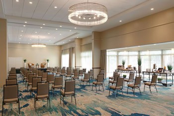 Embassy Suites By Hilton San Juan Hotel & Casino