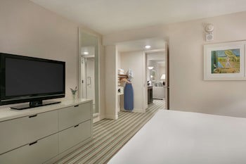 Embassy Suites By Hilton San Juan Hotel & Casino