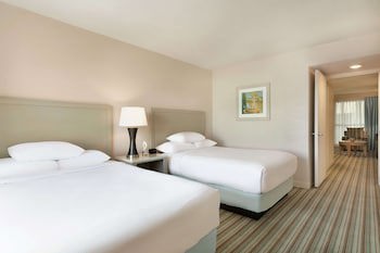 Embassy Suites By Hilton San Juan Hotel & Casino