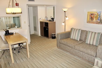 Embassy Suites By Hilton San Juan Hotel & Casino