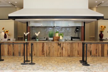 Embassy Suites By Hilton San Juan Hotel & Casino