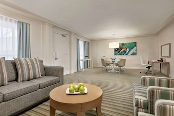 Embassy Suites By Hilton San Juan Hotel & Casino