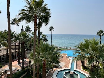 Las Dunas Grand Luxury Hotel