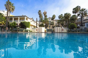 Las Dunas Grand Luxury Hotel