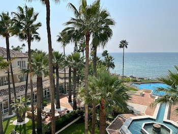 Las Dunas Grand Luxury Hotel