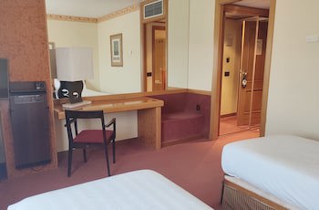 Hotel Sercotel Cuatro Postes