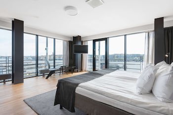 Quality Hotel 11
