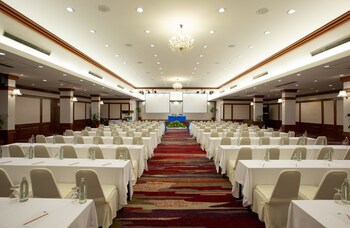 Centara Life Hotel Mae Sot