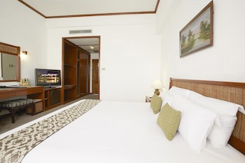 Centara Life Hotel Mae Sot