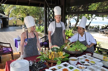 Phi Phi Holiday Resort