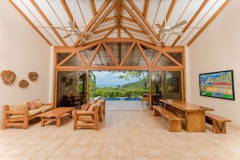 Punta Islita, Autograph Collection