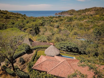 Punta Islita, Autograph Collection