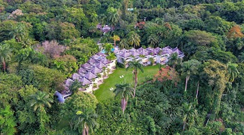 Goblin Hill Villas At San San