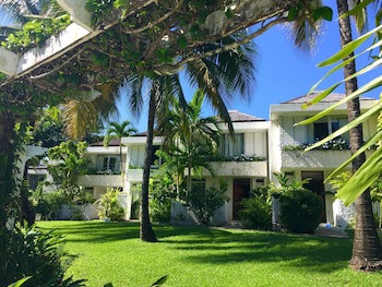 Goblin Hill Villas At San San