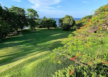 Goblin Hill Villas At San San