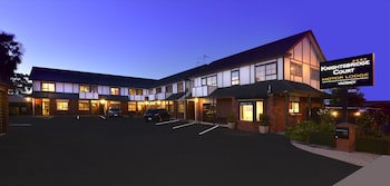 Knightsbridge Court Motor Lodge