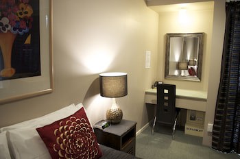 Diplomat Motel