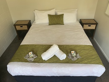 Aloha Seaview Resort Motel