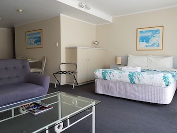 Aloha Seaview Resort Motel