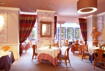 Tufton Arms Hotel