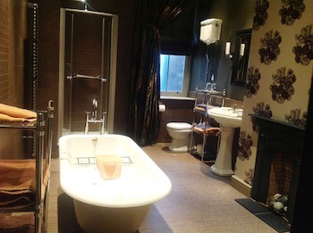 Tufton Arms Hotel
