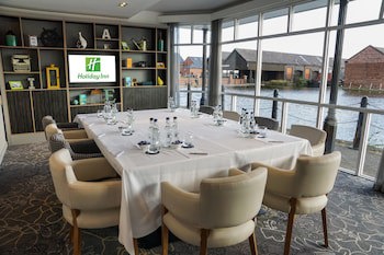 Holiday Inn Ellesmere Port, An Ihg Hotel