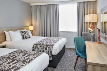 Holiday Inn Ellesmere Port, An Ihg Hotel