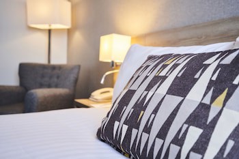 Holiday Inn Ellesmere Port, An Ihg Hotel