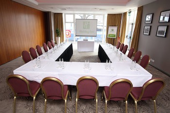 Holiday Inn Ellesmere Port, An Ihg Hotel
