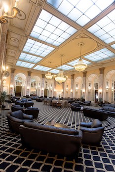 Britannia Adelphi Hotel