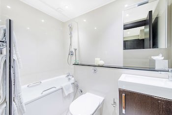 130 Queen's Gate Apartments