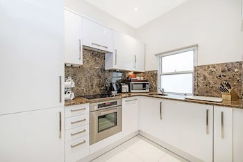 130 Queen's Gate Apartments
