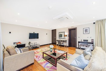 130 Queen's Gate Apartments