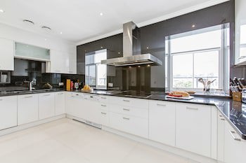 130 Queen's Gate Apartments