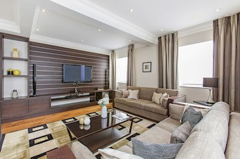 130 Queen's Gate Apartments
