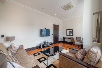 130 Queen's Gate Apartments