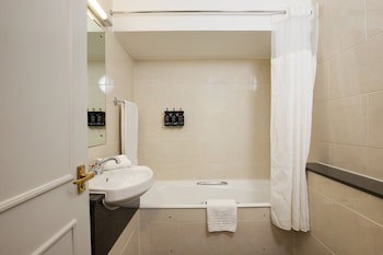 Bedford Hotel